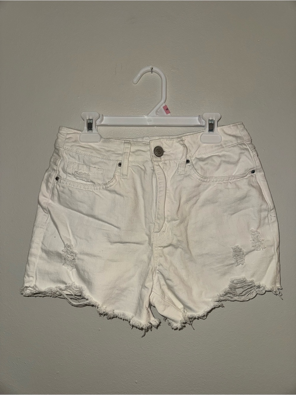 Like new, YMI, high rise white shorts, size 5